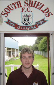 photo of South Shields player Simon Fitzpatrick
