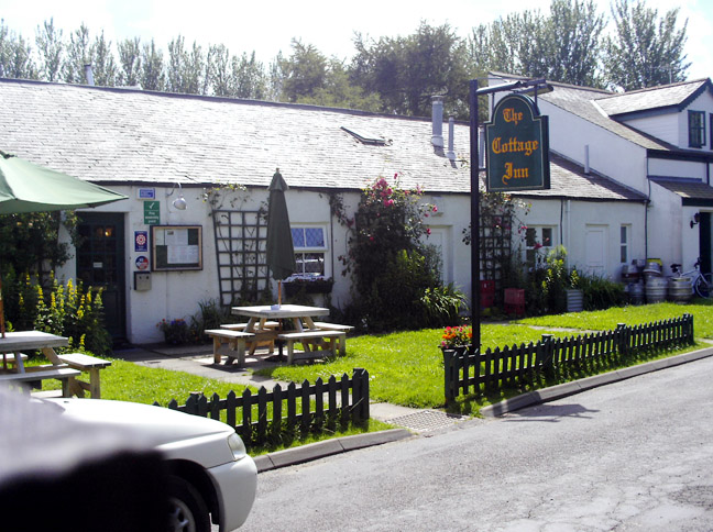 photo of the Cottage Inn Dunstan Village