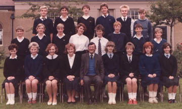 picture of whitburn school 1986