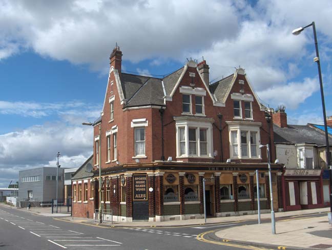 photo of the eureka pub laygate south shields