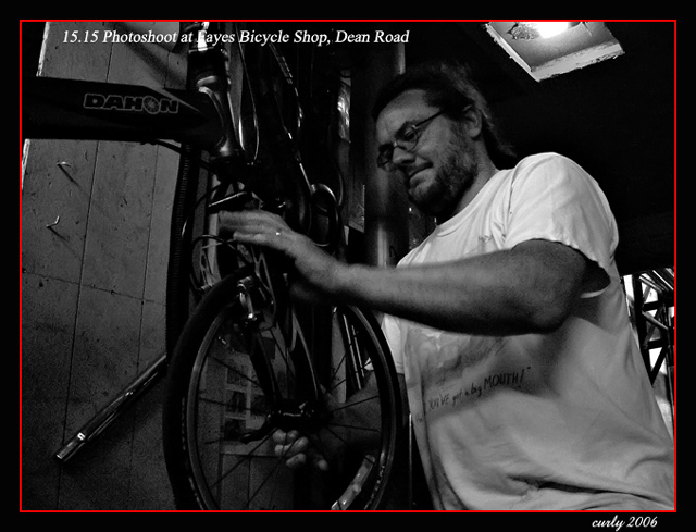 photo of Fayes Bicycle Shop Dean Road South Shields by Curly