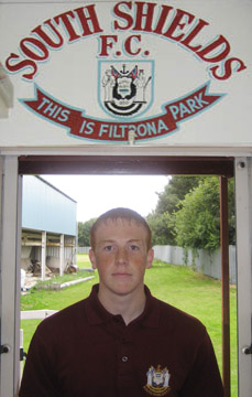 photo of South Shields player Michael Chapman